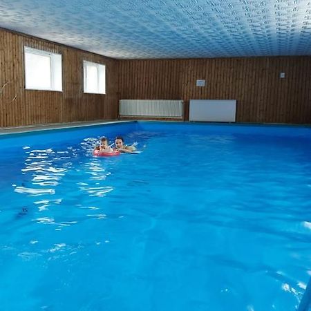 Ferienwohnung Am Waldsee Mit Schwimmbad Gernsbach Buitenkant foto