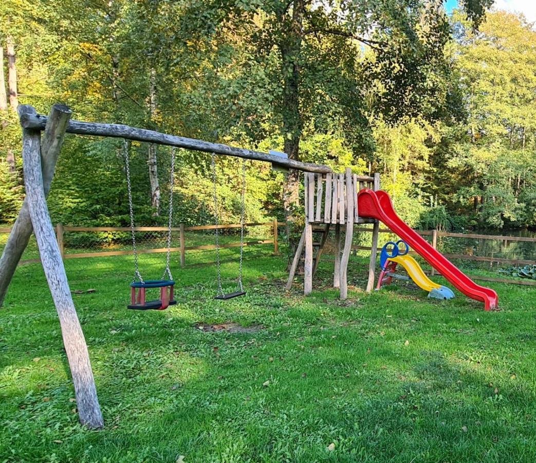 Ferienwohnung Am Waldsee Mit Schwimmbad Gernsbach Buitenkant foto