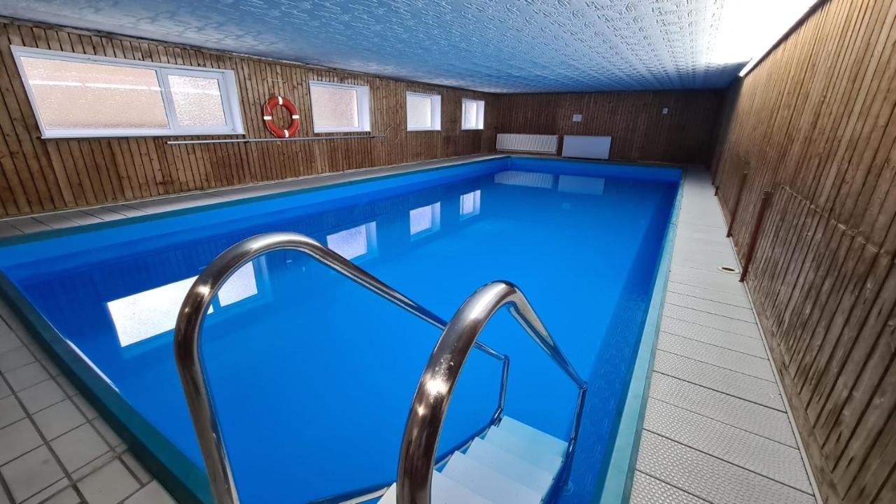 Ferienwohnung Am Waldsee Mit Schwimmbad Gernsbach Buitenkant foto